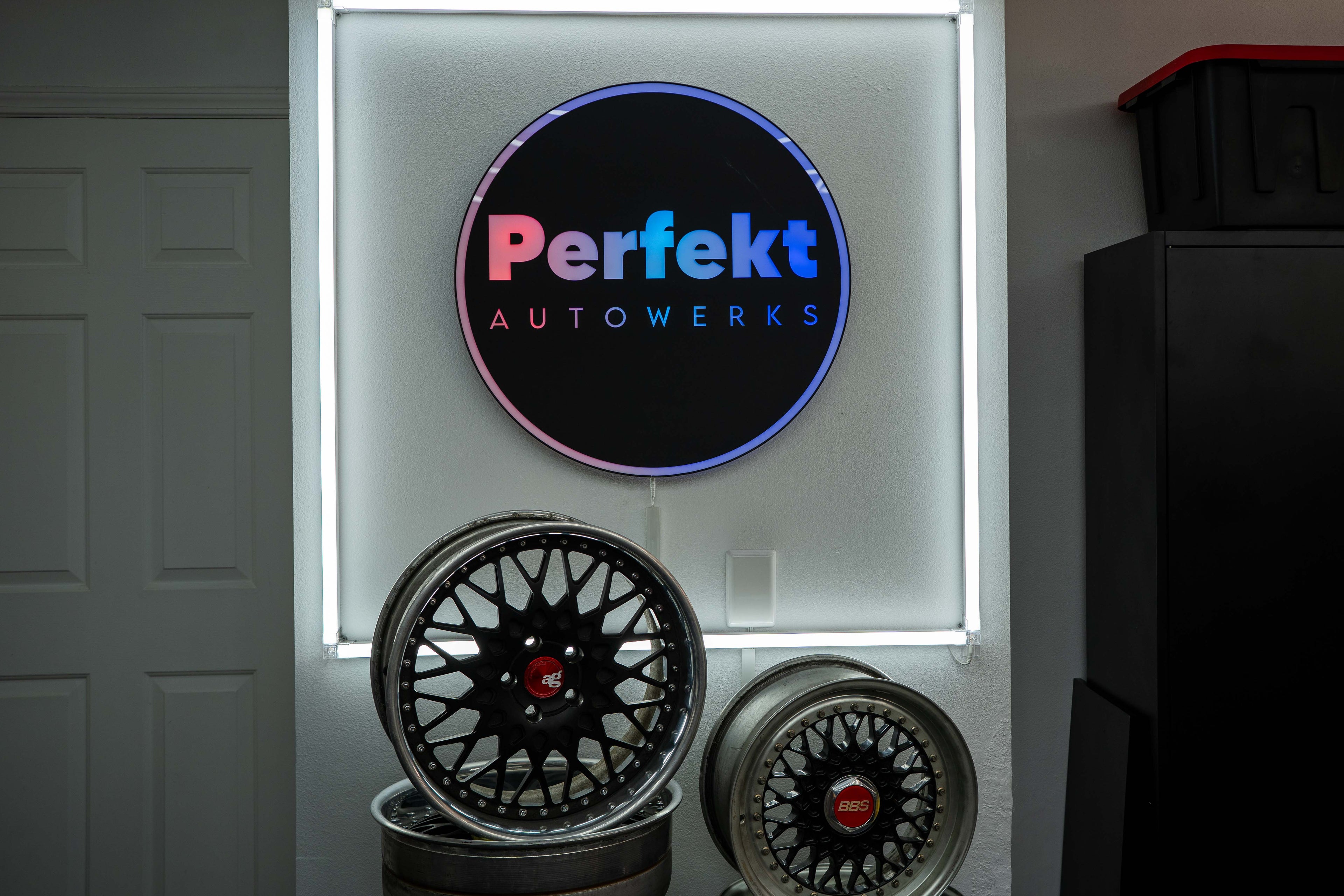 Custom Logo LED Light Box Sign