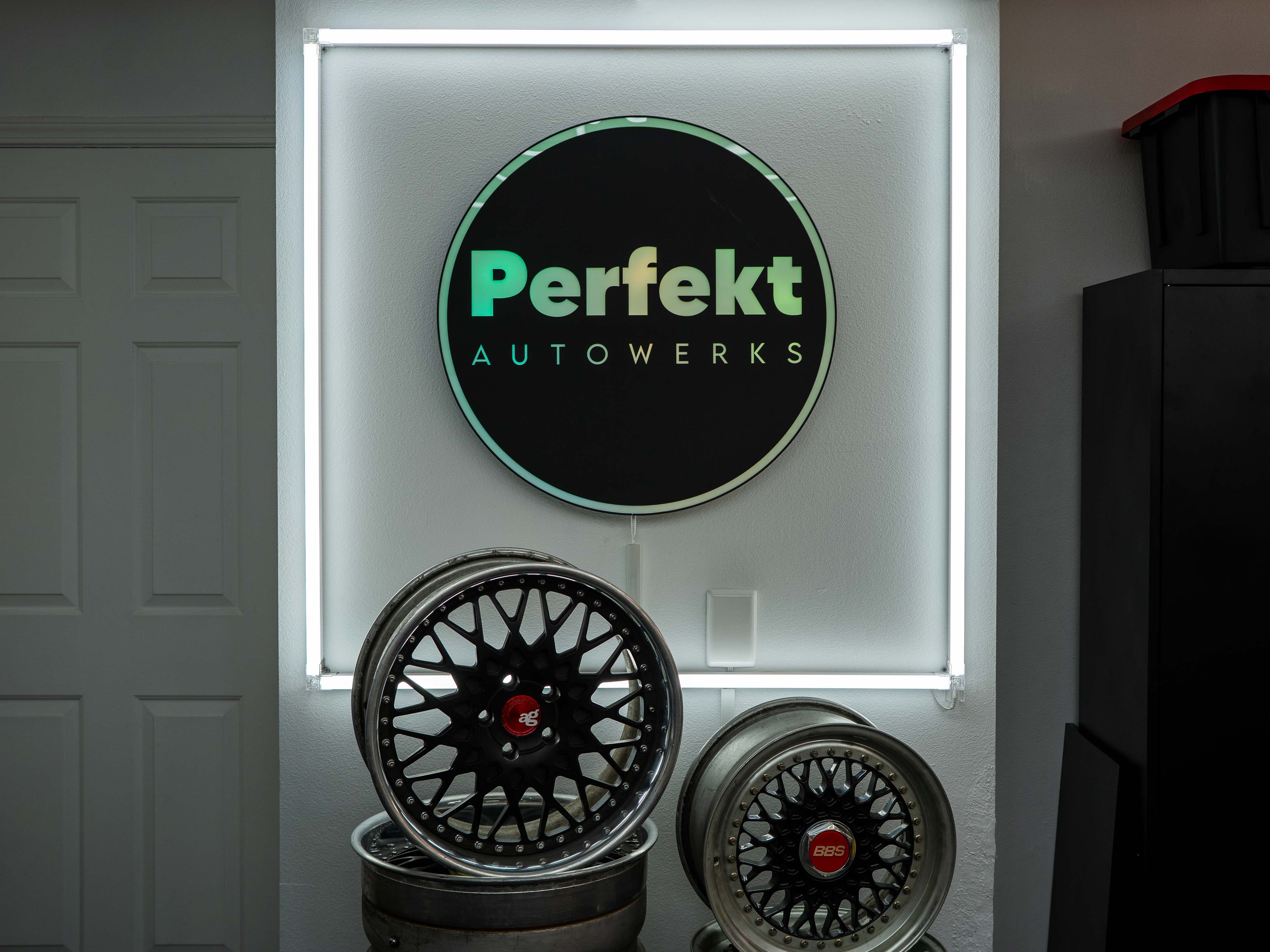 Custom Logo LED Light Box Sign