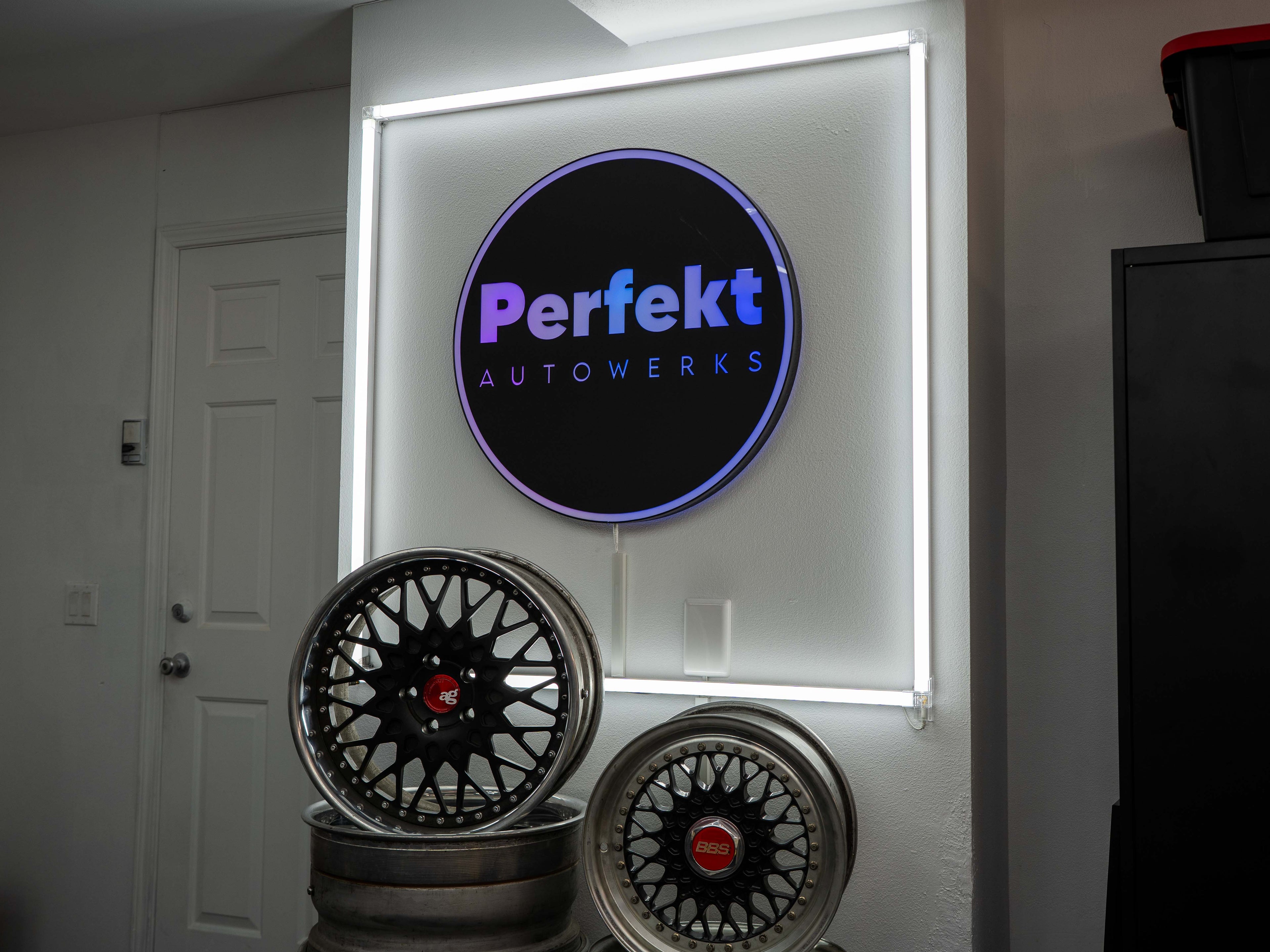 Custom Logo LED Light Box Sign